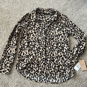 Halogen animal print blouse Medium NWT